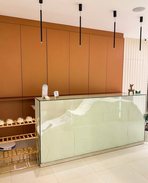 Nail salon interior DanTay Amman